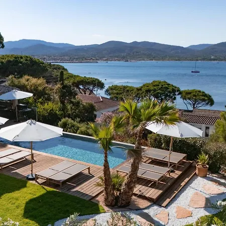 Deva - Vue - Piscine - Prestations De Gamme * Σαιν-Τροπέ